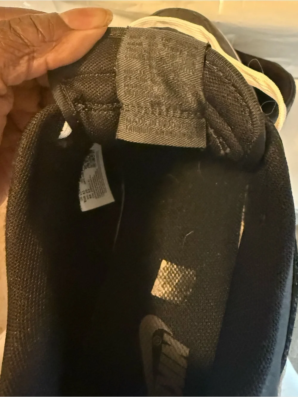Nike Men’s Low-Top Sneakers - Black & White